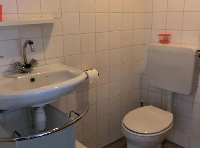 House With Garden, 10 Min From Centre Appartement *