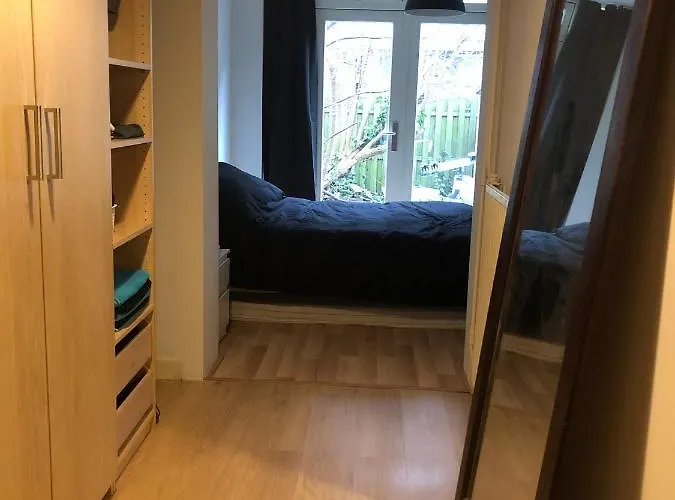 House With Garden, 10 Min From Centre Amsterdam